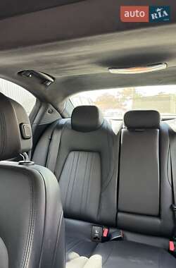 Седан Maserati Ghibli 2014 в 