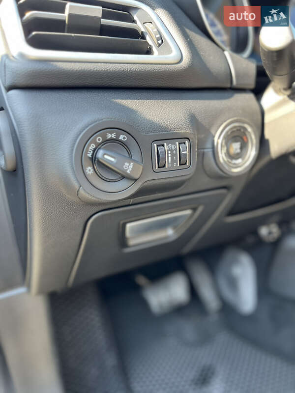 Седан Maserati Ghibli 2016 в Івано-Франківську