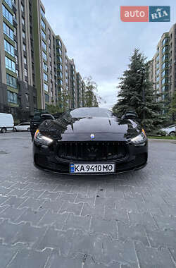 Седан Maserati Ghibli 2014 в 