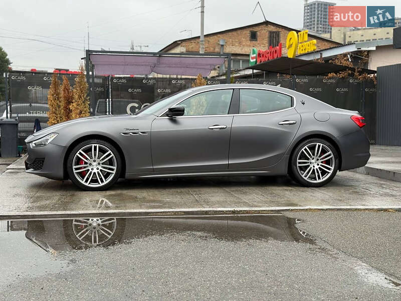 Седан Maserati Ghibli 2018 в Киеве