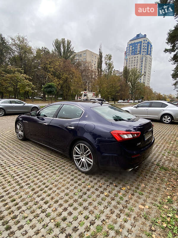 Седан Maserati Ghibli 2016 в Києві