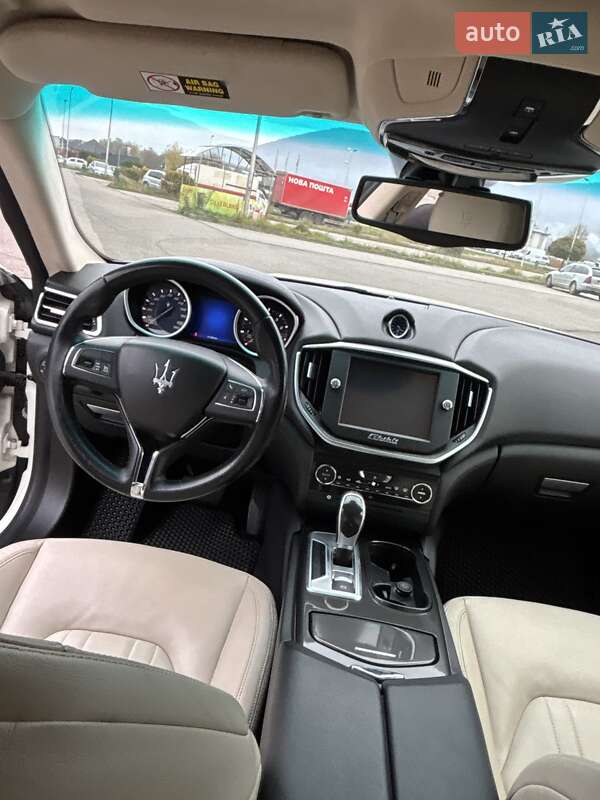 Седан Maserati Ghibli 2014 в Тячеве