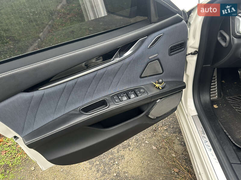 Седан Maserati Ghibli 2019 в Гребенках фото 8 Седан Maserati Ghibli 2019 в Гребенках