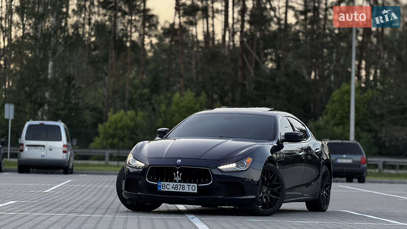 Седан Maserati Ghibli 2015 в Киеве фото Седан Maserati Ghibli 2015 в Киеве