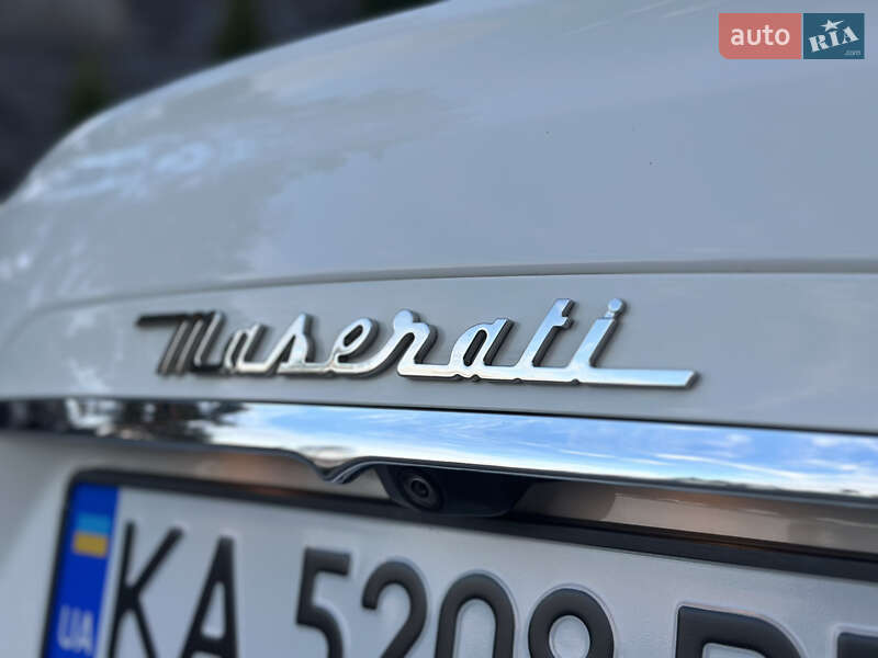 Седан Maserati Ghibli 2020 в Киеве фото 27 Седан Maserati Ghibli 2020 в Киеве