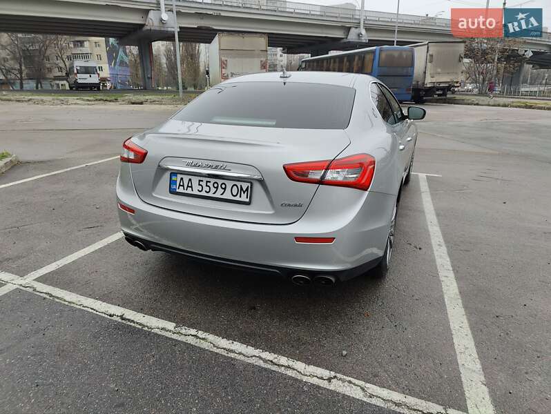 Седан Maserati Ghibli 2017 в Киеве фото 8 Седан Maserati Ghibli 2017 в Киеве