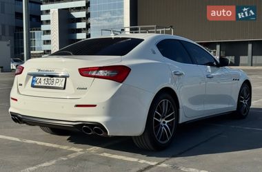 Седан Maserati Ghibli 2020 в Киеве