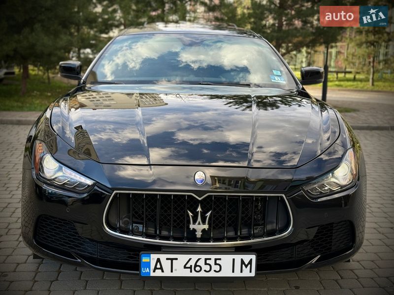 Седан Maserati Ghibli 2014 в Івано-Франківську