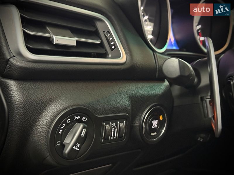 Седан Maserati Ghibli 2014 в Івано-Франківську