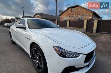 Седан Maserati Ghibli 2017 в Киеве