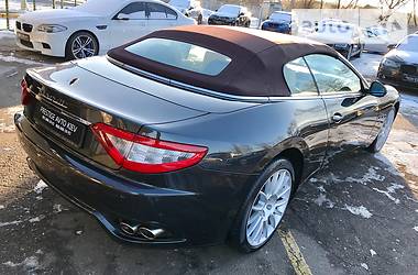 Кабриолет Maserati GranCabrio 2015 в Киеве