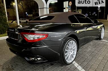 Кабриолет Maserati GranCabrio 2010 в Киеве