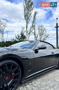 Купе Maserati GranCabrio 2010 в 