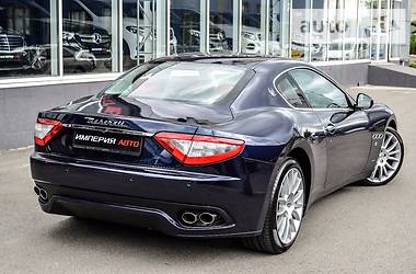 Купе Maserati GranTurismo 2012 в Киеве