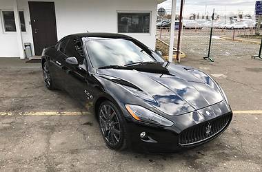 Купе Maserati GranTurismo 2012 в Киеве