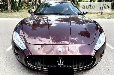 Купе Maserati GranTurismo 2009 в Киеве