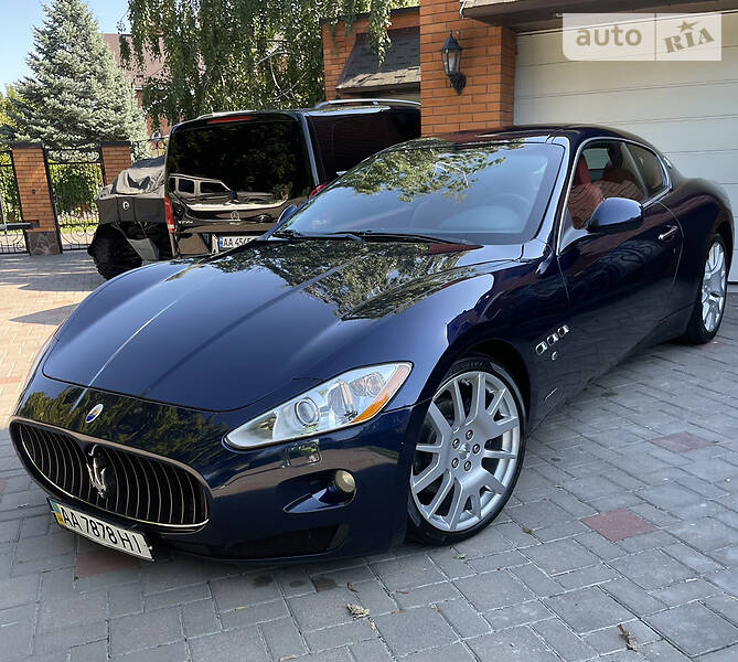 Купе Maserati GranTurismo 2008 в Києві фото Купе Maserati GranTurismo 2008 в Києві