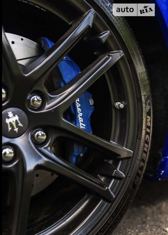 Купе Maserati GranTurismo 2017 в Києві