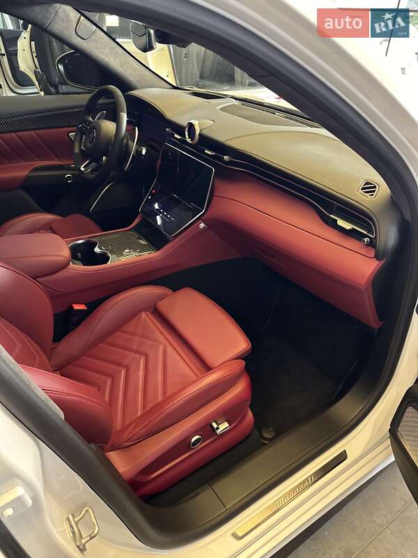 Позашляховик / Кросовер Maserati Grecale 2022 в Києві фото 44 Позашляховик / Кросовер Maserati Grecale 2022 в Києві