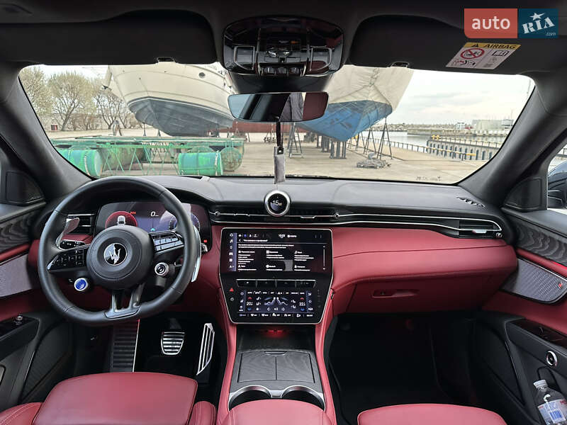 Позашляховик / Кросовер Maserati Grecale 2024 в Одесі фото 16 Позашляховик / Кросовер Maserati Grecale 2024 в Одесі