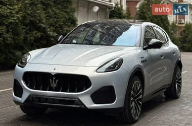 Внедорожник / Кроссовер Maserati Grecale 2025 в Киеве