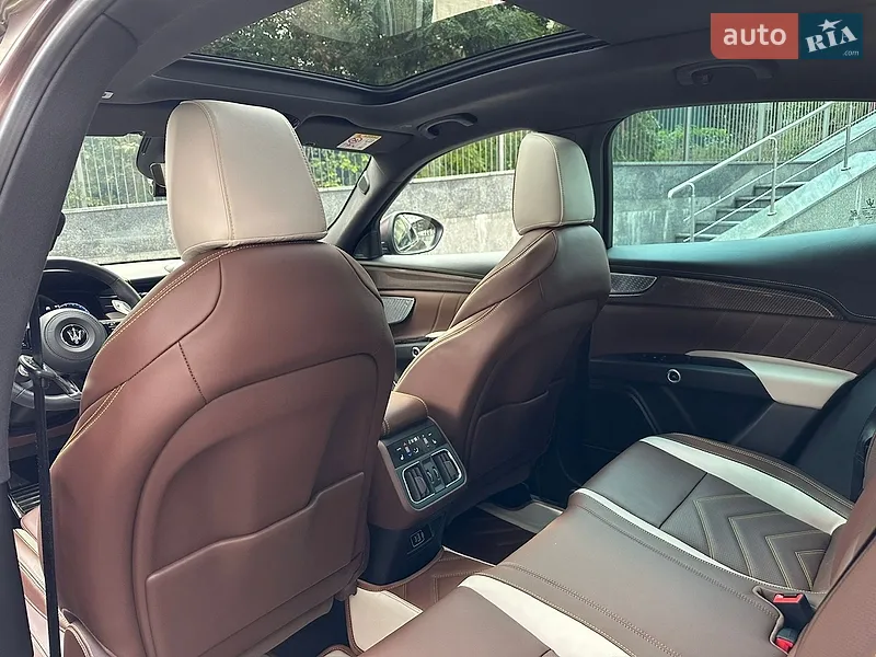 Maserati Grecale 2024 VIN ZN6PMDDC0R7455151 фото оголошення 12 з 31