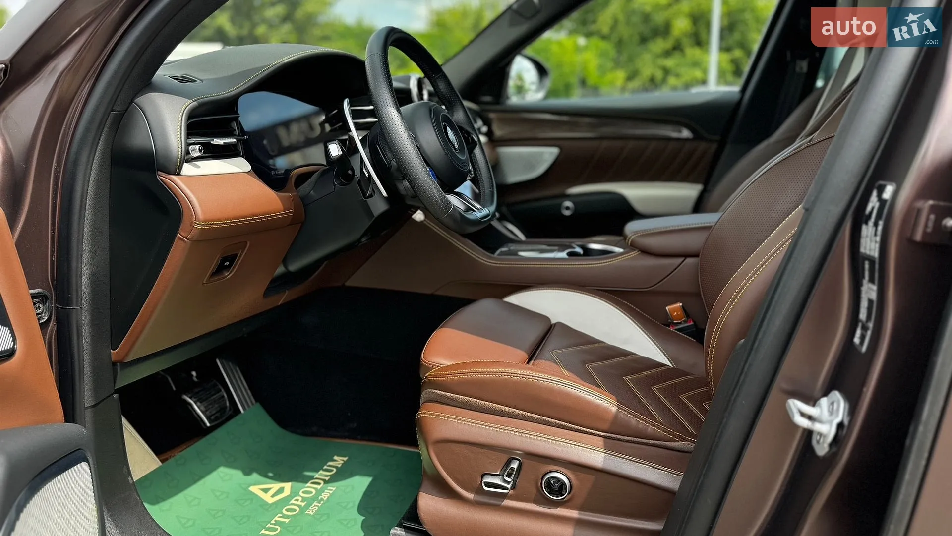 Maserati Grecale 2024 VIN ZN6PMDDC0R7455151 фото оголошення 25 з 53