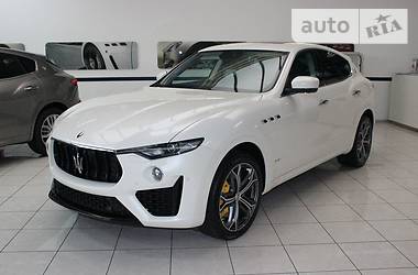 Внедорожник / Кроссовер Maserati Levante 2019 в Киеве