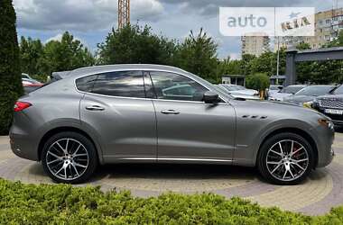 Позашляховик / Кросовер Maserati Levante 2018 в Львові