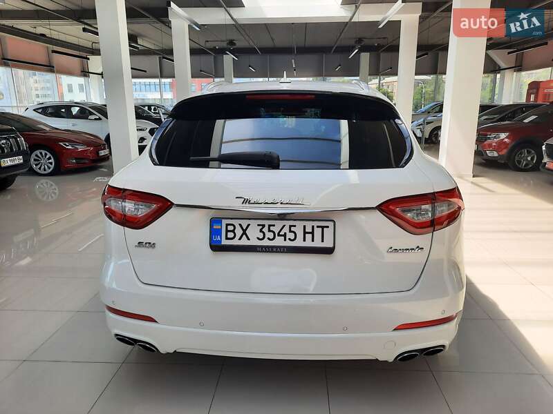 Позашляховик / Кросовер Maserati Levante 2018 в Хмельницькому