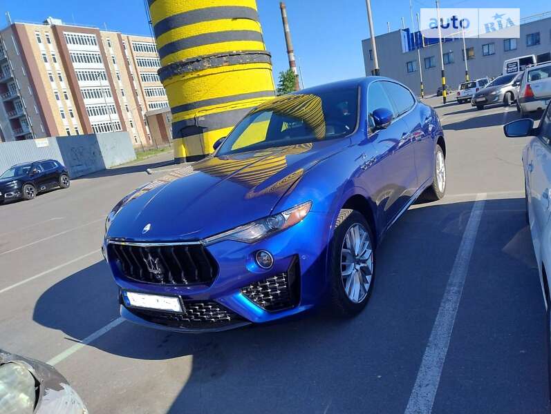 Позашляховик / Кросовер Maserati Levante 2021 в Києві