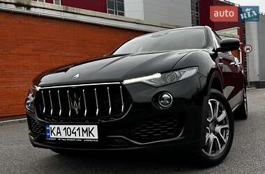 Позашляховик / Кросовер Maserati Levante 2016 в Києві