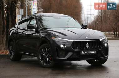 Позашляховик / Кросовер Maserati Levante 2021 в Києві