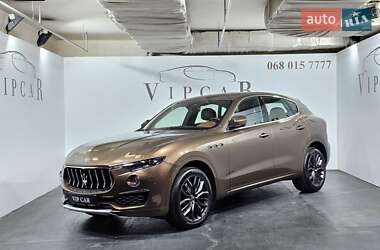 Позашляховик / Кросовер Maserati Levante 2021 в Києві