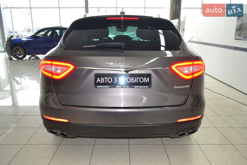 Позашляховик / Кросовер Maserati Levante 2017 в Києві