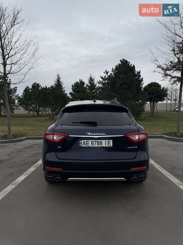 Позашляховик / Кросовер Maserati Levante 2018 в Дніпрі