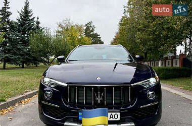 Позашляховик / Кросовер Maserati Levante 2019 в Києві