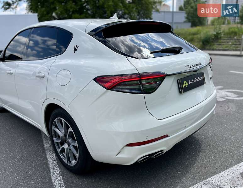 Позашляховик / Кросовер Maserati Levante 2021 в Києві фото 4 Позашляховик / Кросовер Maserati Levante 2021 в Києві