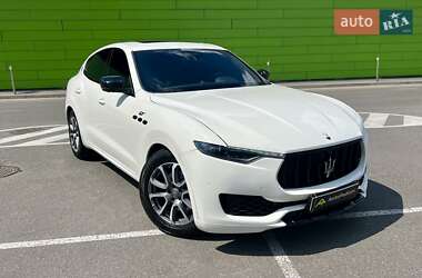 Позашляховик / Кросовер Maserati Levante 2021 в Києві