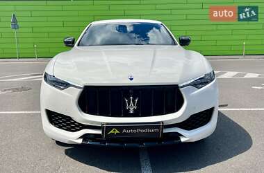 Позашляховик / Кросовер Maserati Levante 2021 в Києві