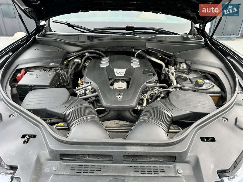 Позашляховик / Кросовер Maserati Levante 2019 в Києві
