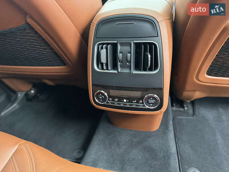 Внедорожник / Кроссовер Maserati Levante 2016 в Киеве фото 9 Внедорожник / Кроссовер Maserati Levante 2016 в Киеве