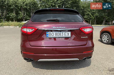 Внедорожник / Кроссовер Maserati Levante 2016 в 