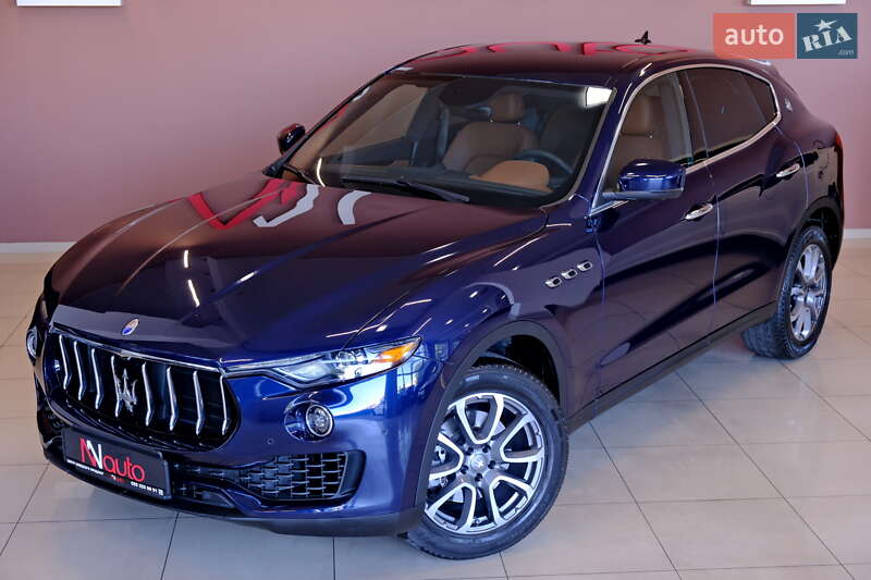 Внедорожник / Кроссовер Maserati Levante 2017 в Одессе