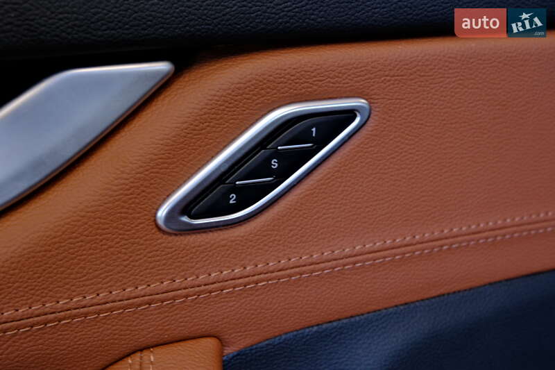 Внедорожник / Кроссовер Maserati Levante 2017 в Одессе