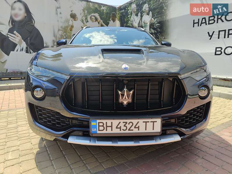 Внедорожник / Кроссовер Maserati Levante 2019 в Одессе
