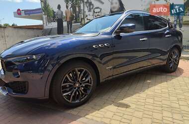 Внедорожник / Кроссовер Maserati Levante 2019 в Одессе