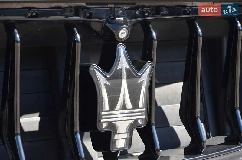 Позашляховик / Кросовер Maserati Levante 2017 в Києві