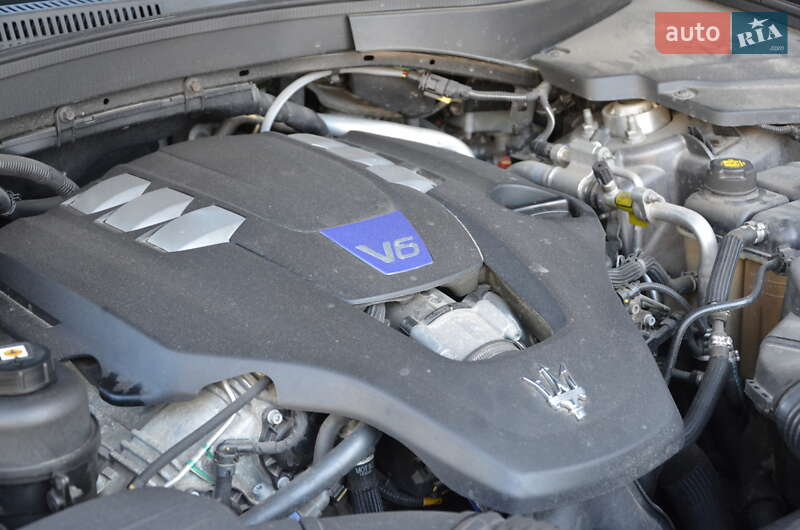 Позашляховик / Кросовер Maserati Levante 2017 в Києві