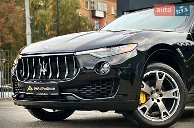Внедорожник / Кроссовер Maserati Levante 2018 в 